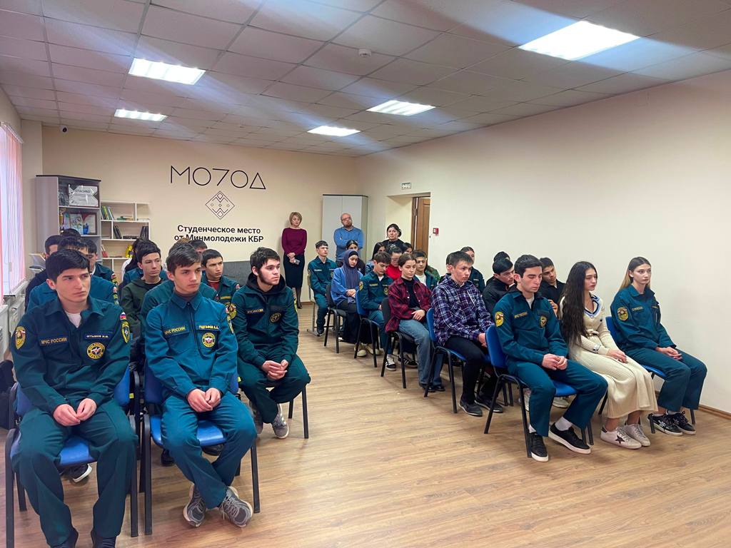 Сотрудники Госавтоинспекции вместе с инспекторами регистрационно-экзаменационного отдела МО МВД России «Баксанский» провели разъяснительную акцию для студентов «Кабардино-Балкарского сельскохозяйственного колледжа» Сотрудники Госавтоинспекции вместе с инспекторами регистрационно-экзаменационного отдела МО МВД России «Баксанский» провели разъяснительную акцию для студентов «Кабардино-Балкарского сельскохозяйственного колледжа»