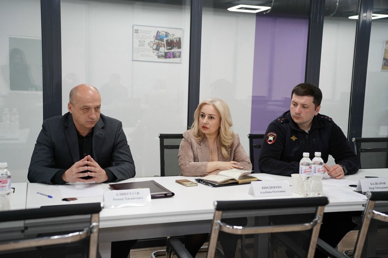 В Нальчике стартовала масштабная кампания по защите детей и подростков В Нальчике стартовала масштабная кампания по защите детей и подростков