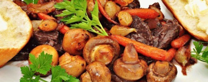 Морковь с грибами и чесноком: вечерний кулинарный шедевр на русском столе