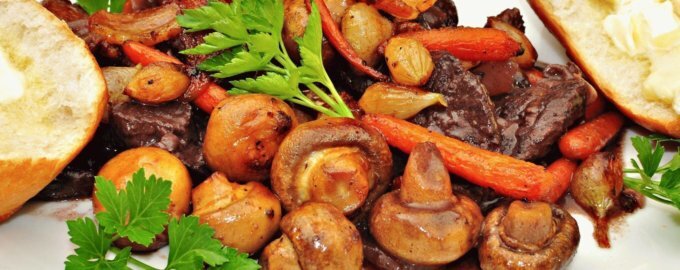 Морковь с грибами и чесноком: вечерний кулинарный шедевр на русском столе