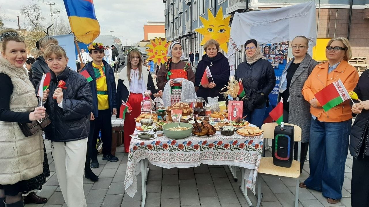 В Прохладном стартовали мероприятия, приуроченные к Году единства народов России В Прохладном стартовали мероприятия, приуроченные к Году единства народов России