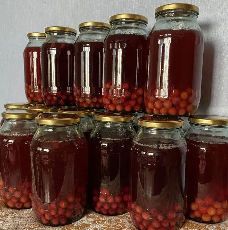 Ароматный вишневый компот на зиму: просто и удобно