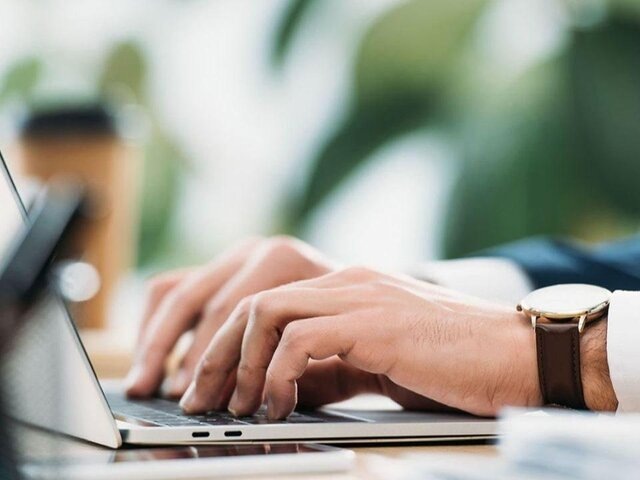 Путин предложил снизить административные барьеры для бизнеса