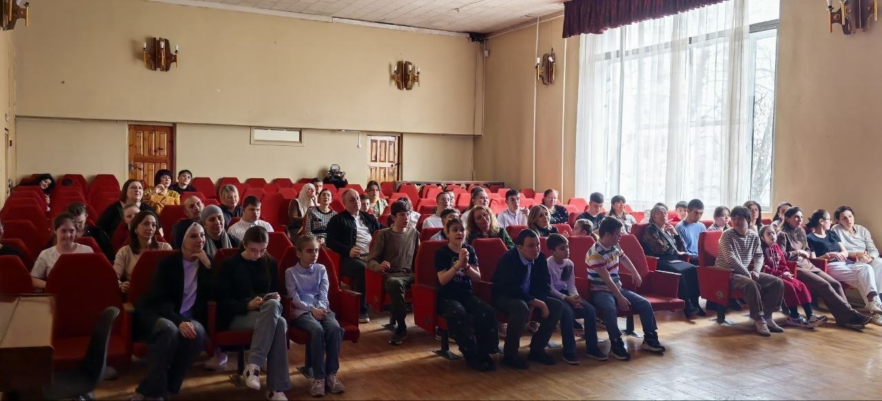 В спортшколе «Нальчик» прошло детское мероприятие, приуроченное ко Всемирному дню распространения информации о проблеме аутизма и Международному дню человека с синдромом Дауна В спортшколе «Нальчик» прошло детское мероприятие, приуроченное ко Всемирному дню распространения информации о проблеме аутизма и Международному дню человека с синдромом Дауна