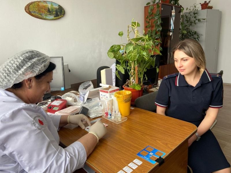 Полицейские Черекского района присоединились к донорской акции Полицейские Черекского района присоединились к донорской акции