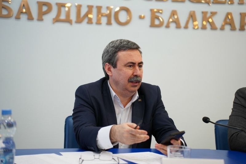 Полицейские Кабардино-Балкарии приняли участие в совещании республиканского родительского совета Полицейские Кабардино-Балкарии приняли участие в совещании республиканского родительского совета