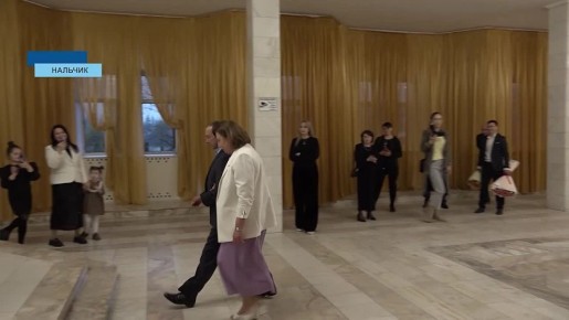 Про серебряную и золотую годовщину свадьбы многие слышали, кто-то даже отмечал через 25 и 50 лет супружеской жизни, но вот годовщин куда больше - от года до ста лет