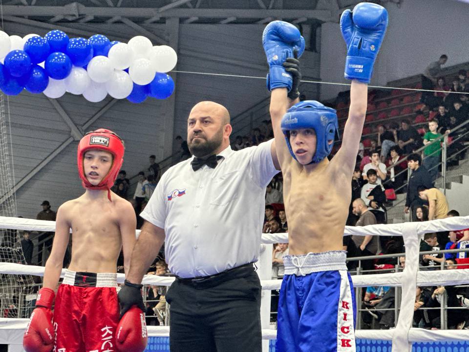 Всероссийские соревнования по кикбоксингу стартовали в КБР Всероссийские соревнования по кикбоксингу стартовали в КБР