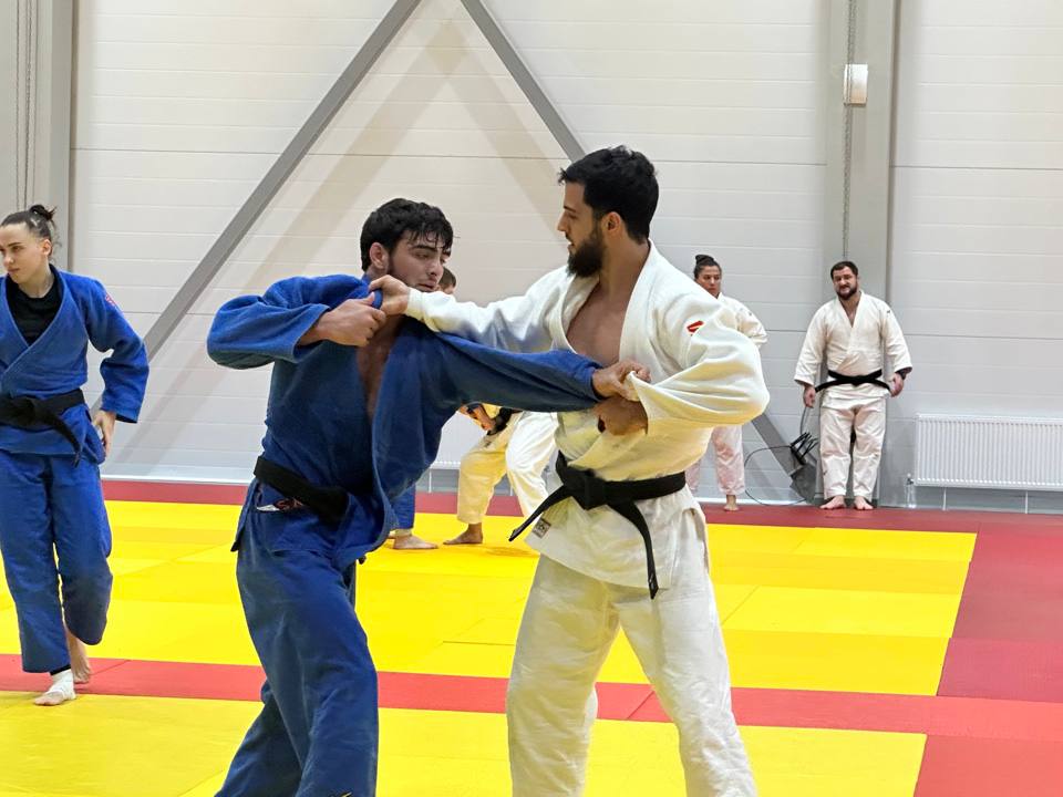 Сборная России по дзюдо работает на сборах в КБР Сборная России по дзюдо работает на сборах в КБР