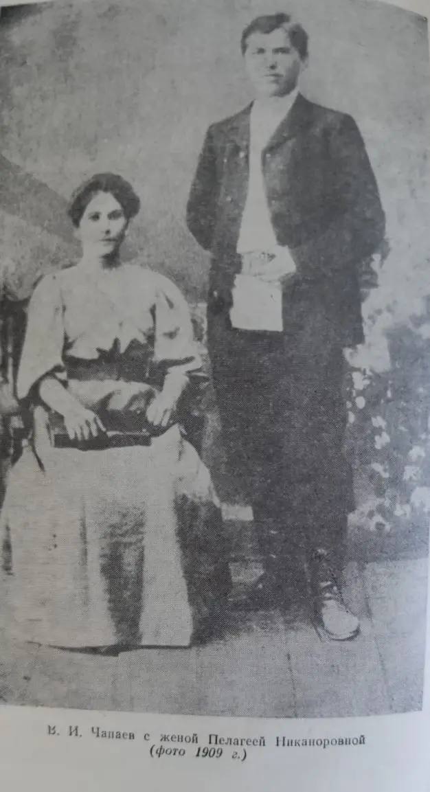 Библиотека национального культурного центра «Нарспи» пополнилась редким изданием Библиотека национального культурного центра «Нарспи» пополнилась редким изданием