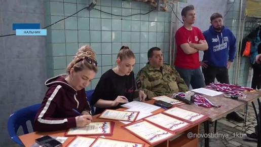 В спорткомплексе «Олимпийский» прошли соревнования по плаванию, среди юношей и девочек, посвященные ликвидаторам аварии на Чернобыльской АЭС «Подвиг ценой жизни»