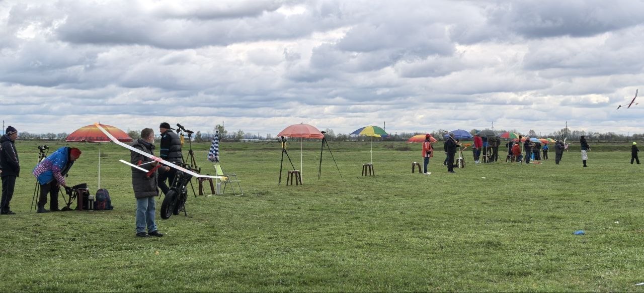 В Урванском районе проходит чемпионат России по авиамодельному спорту В Урванском районе проходит чемпионат России по авиамодельному спорту