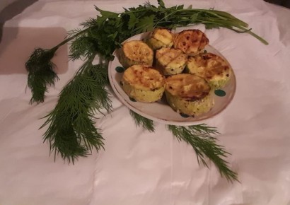 Запеченные кабачки на углях: простое и ароматное угощение для летнего вечера