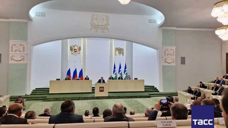 ���������������� �������� ����� ���������� � �������� ���������-�������� (���) ������� ����� ���������� ������ ����� ������ � �������������� ��������������� �� ������� � ���� �������������, �������� ������������� ����