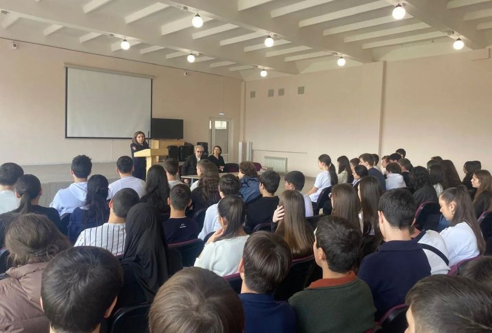 � ������� ������ ����������� �������� ������� � ��������� � ������ ����� ������� ���������