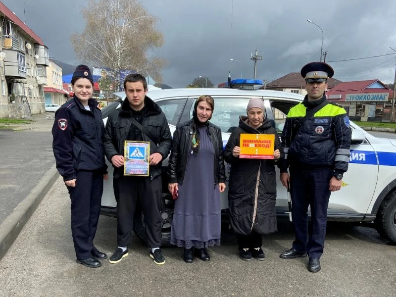 Юные пешеходы Кабардино-Балкарии приняли участие в практическом занятии «Безопасный переход»