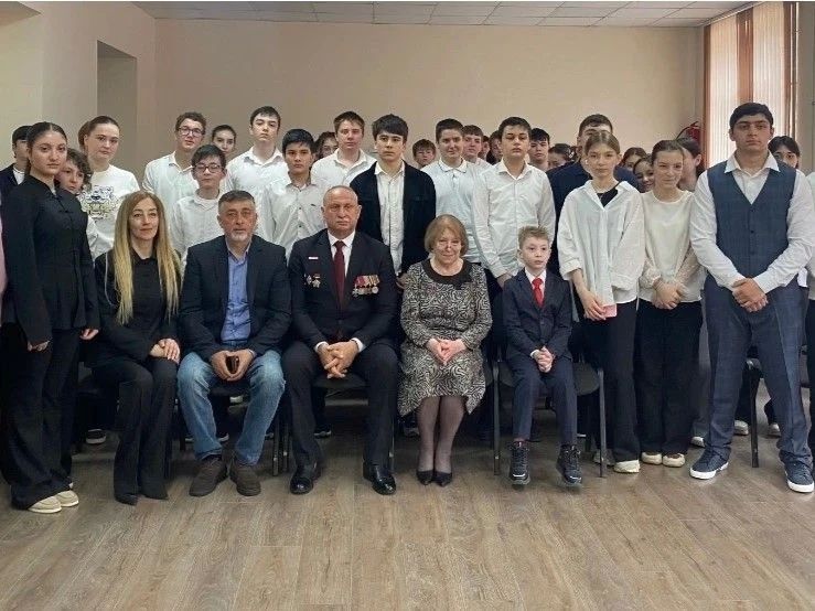 � �������� ������ � ������-������������������