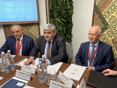 ������ ����� � �������� ���������� � ������ ���������� ��������