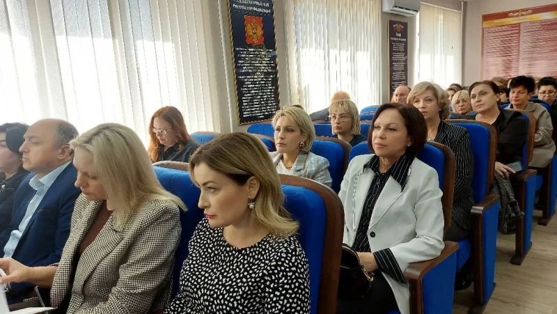 В УМВД России «Нальчик» прошло совещание, посвященное вопросам профилактики безнадзорности и правонарушений среди несовершеннолетних В УМВД России «Нальчик» прошло совещание, посвященное вопросам профилактики безнадзорности и правонарушений среди несовершеннолетних