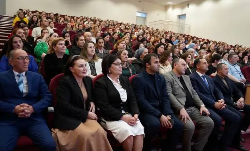 � ���������-�������� ���������� ������������ ������������ ��������, ����������� ���������� ����� � �������� ������������������
