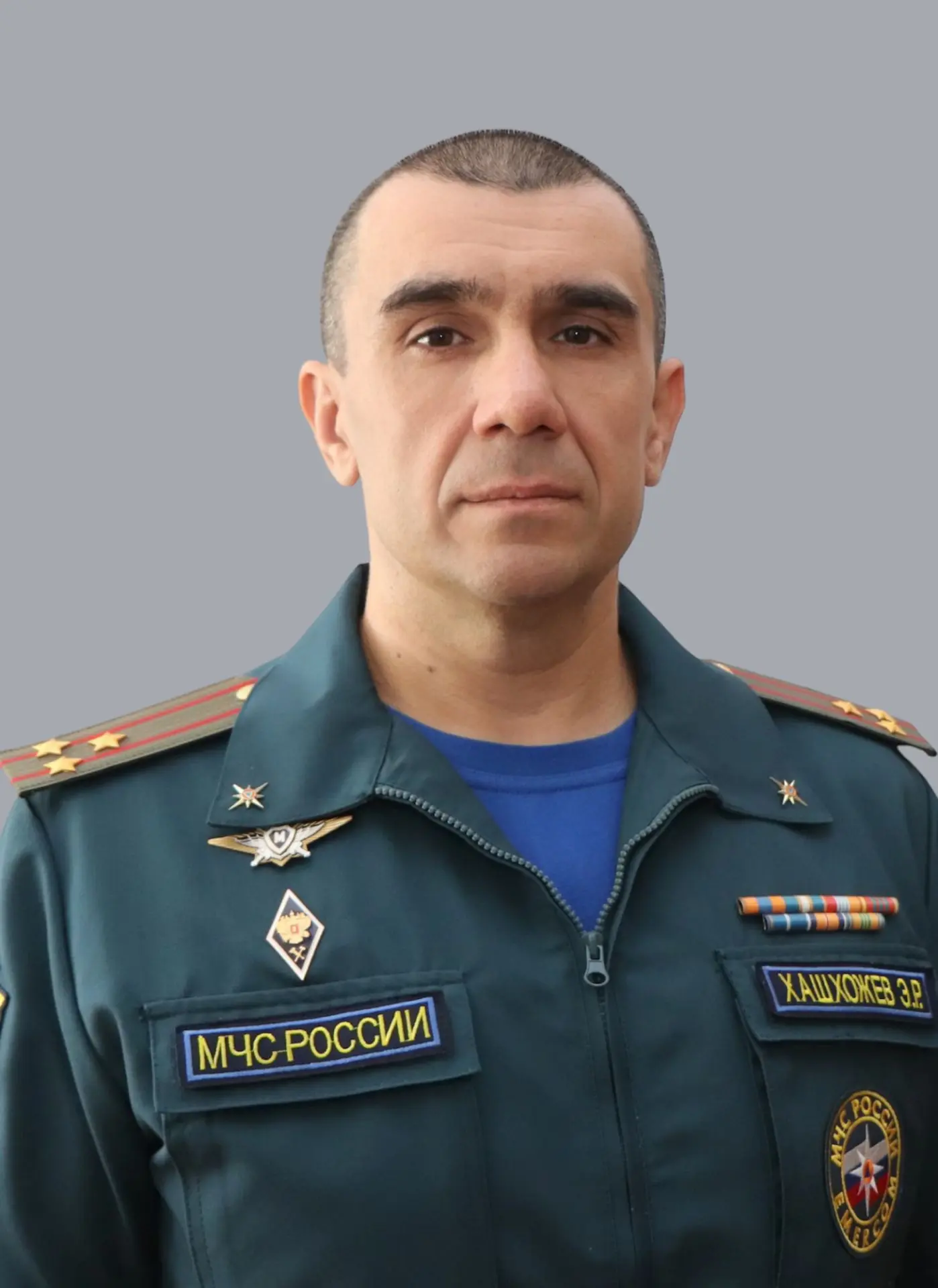 Поздравление ВрИО начальника ГУ МЧС России по КБР Эльдара Хашхожева