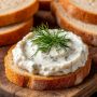 Невероятная намазка для бутербродов: простое и вкусное сало с чесноком
