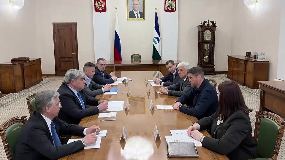 Сегодня Казбек Коков встретился с Петром Конюшенко, заместителем Министра энергетики Российской Федерации