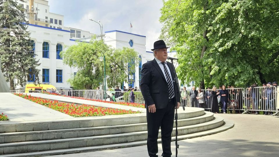 Нальчик почтил память жертв Кавказской войны Нальчик почтил память жертв Кавказской войны