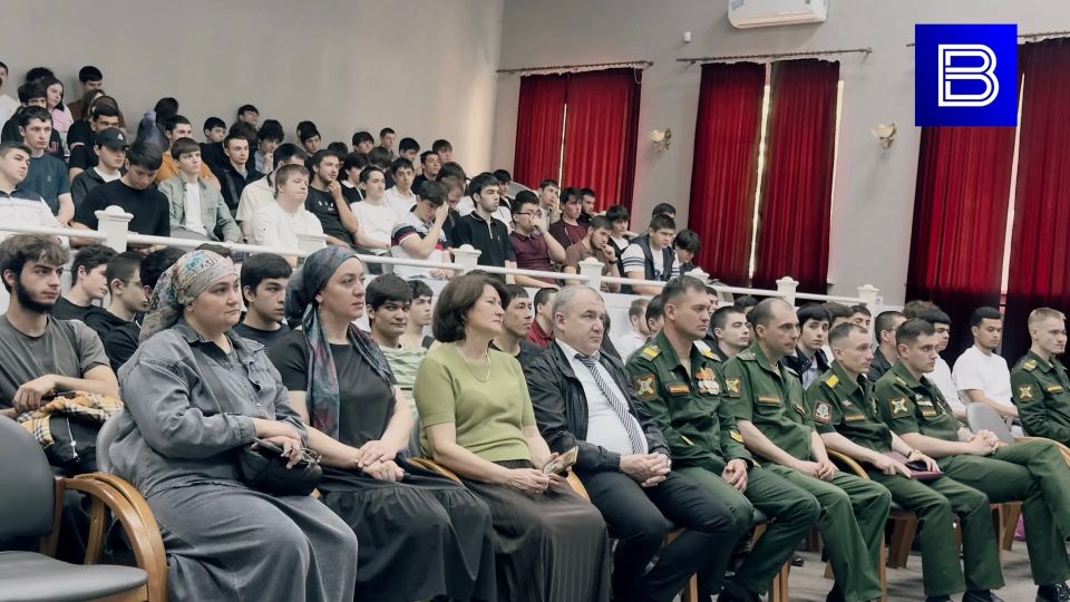 В Нальчике сейчас проходит информационно-мотивационный форум «Крылья Кавказа В Нальчике сейчас проходит информационно-мотивационный форум «Крылья Кавказа