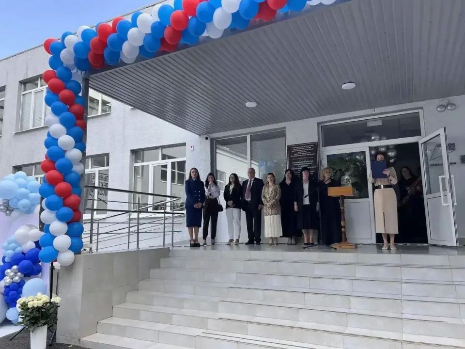 Сегодня в Кабардино-Балкарии прошли мероприятия, посвященные празднику «Последний звонок» Сегодня в Кабардино-Балкарии прошли мероприятия, посвященные празднику «Последний звонок»