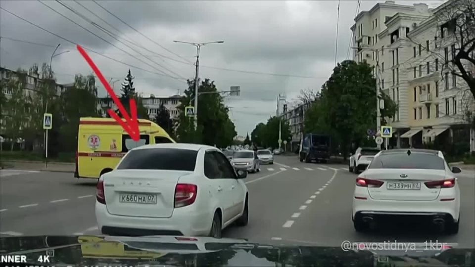 Сегодня автоюрист и блогер Александр Шумский выложил большое видео о Кабардино-Балкарии и о встрече с Главой региона Казбеком Коковым