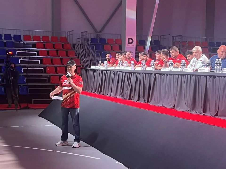 В преддверии очередного турнира PWL, который состоится в Нальчике 2-го июня, проходит пресс-конференция В преддверии очередного турнира PWL, который состоится в Нальчике 2-го июня, проходит пресс-конференция