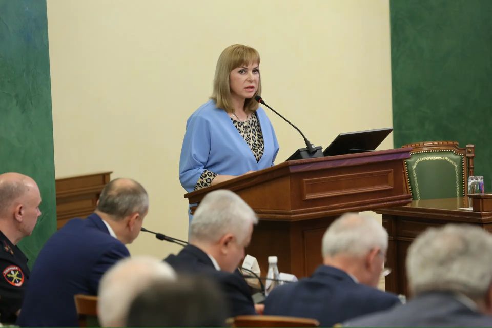 Казбек Коков: На заседании Антинаркотической комиссии Кабардино-Балкарской Республики заслушали информацию о мерах по предупреждению и раскрытию преступлений в сфере незаконного оборота наркотиков, а также о работе... Казбек Коков: На заседании Антинаркотической комиссии Кабардино-Балкарской Республики заслушали информацию о мерах по предупреждению и раскрытию преступлений в сфере незаконного оборота наркотиков, а также о работе...
