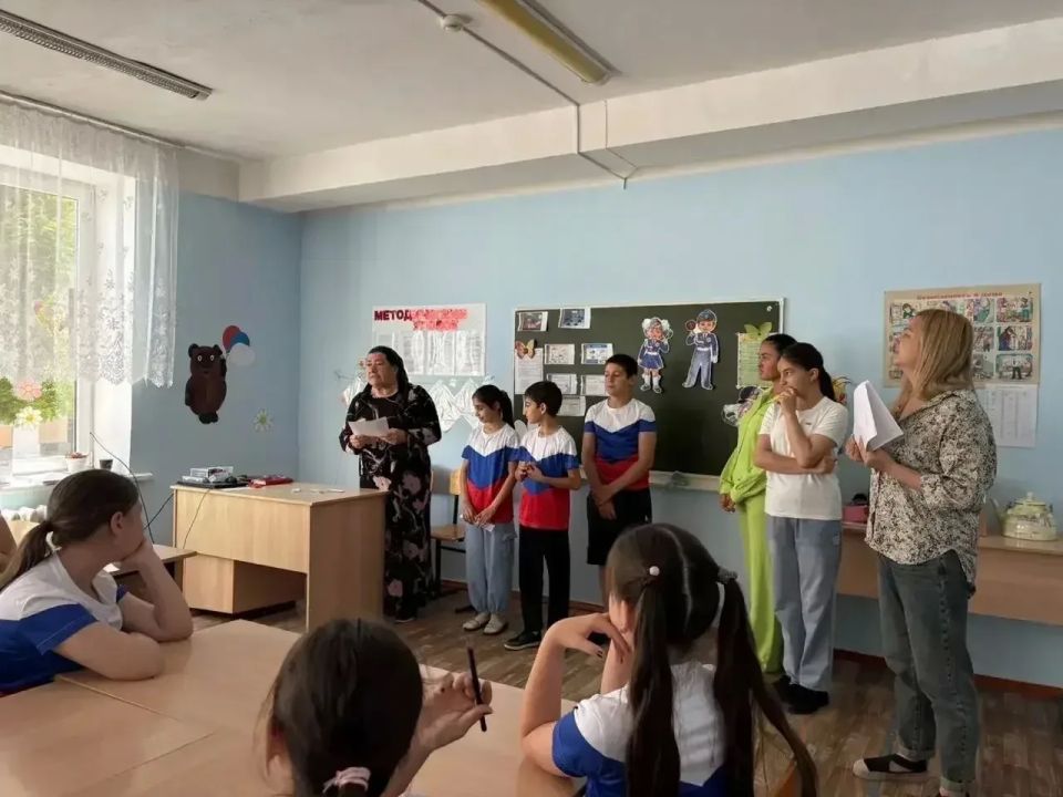 В пришкольном оздоровительном лагере МКОУ «СОШ №2 с.п. Карагач» Прохладненского района, прошло тематическое мероприятие для детей 1-4 классов, "Ты - будущий избиратель " В пришкольном оздоровительном лагере МКОУ «СОШ №2 с.п. Карагач» Прохладненского района, прошло тематическое мероприятие для детей 1-4 классов, "Ты - будущий избиратель "