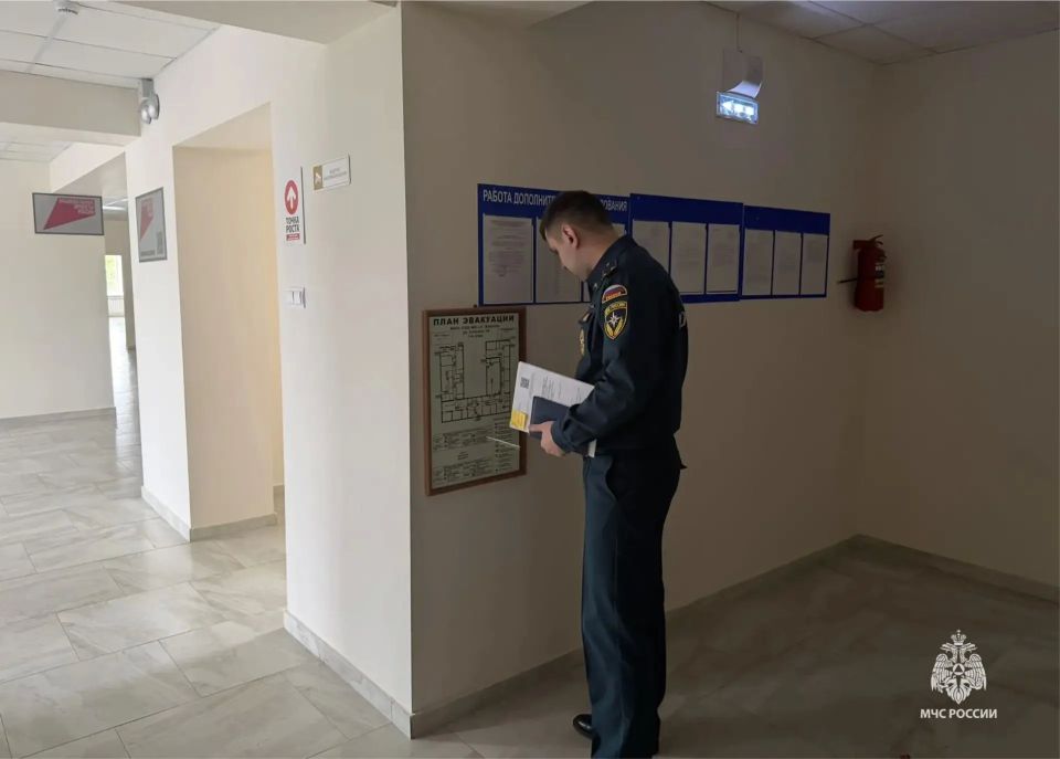 В рамках проведения летней оздоровительной кампании региональным МЧС России проводится комплекс обязательных профилактических мероприятий В рамках проведения летней оздоровительной кампании региональным МЧС России проводится комплекс обязательных профилактических мероприятий