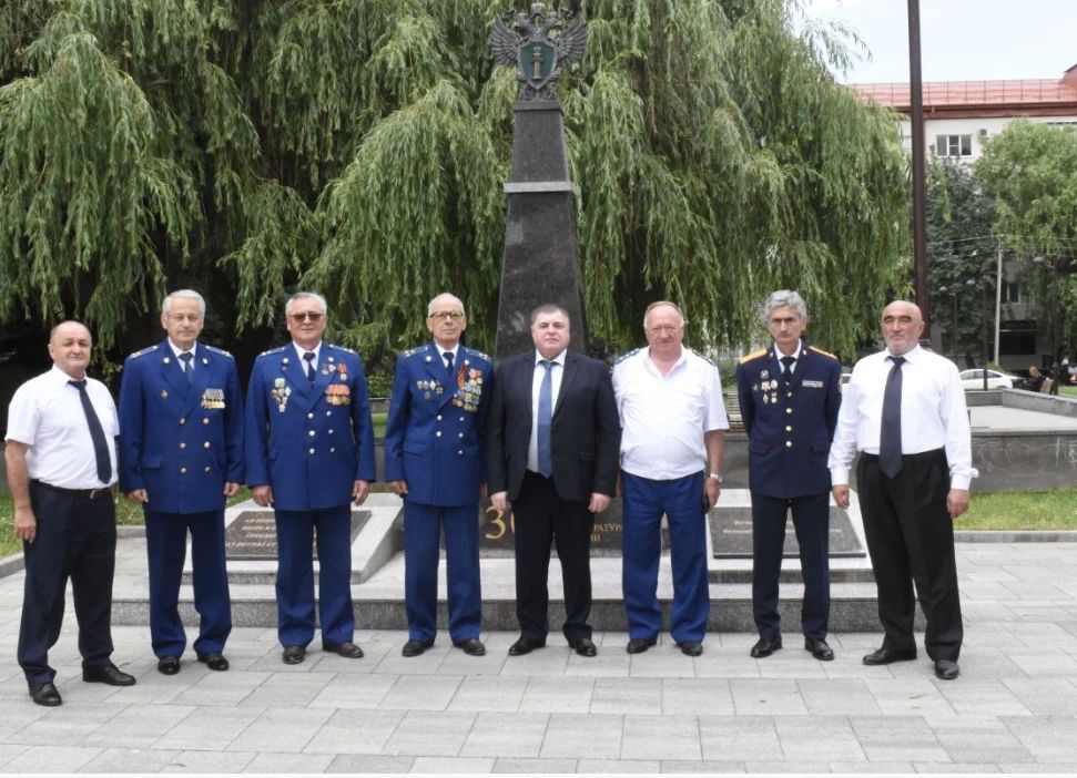 С 19 по 20 июня 2026 года в городе Нальчике состоялось совместное мероприятие представителей ветеранских организаций прокуратур Кабардино-Балкарской Республики и Ставропольского края С 19 по 20 июня 2026 года в городе Нальчике состоялось совместное мероприятие представителей ветеранских организаций прокуратур Кабардино-Балкарской Республики и Ставропольского края