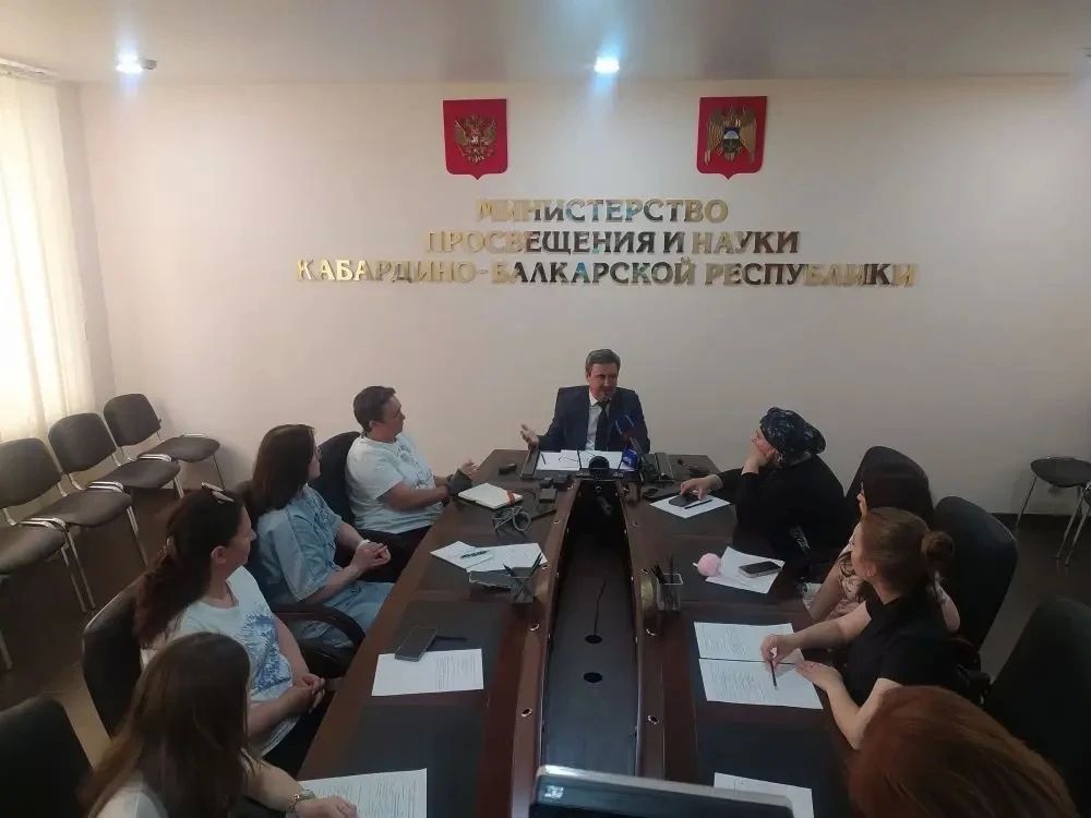 Кто сможет пересдать ЕГЭ уже на следующей неделе и как прошел основной период экзаменов в Кабардино-Балкарии?