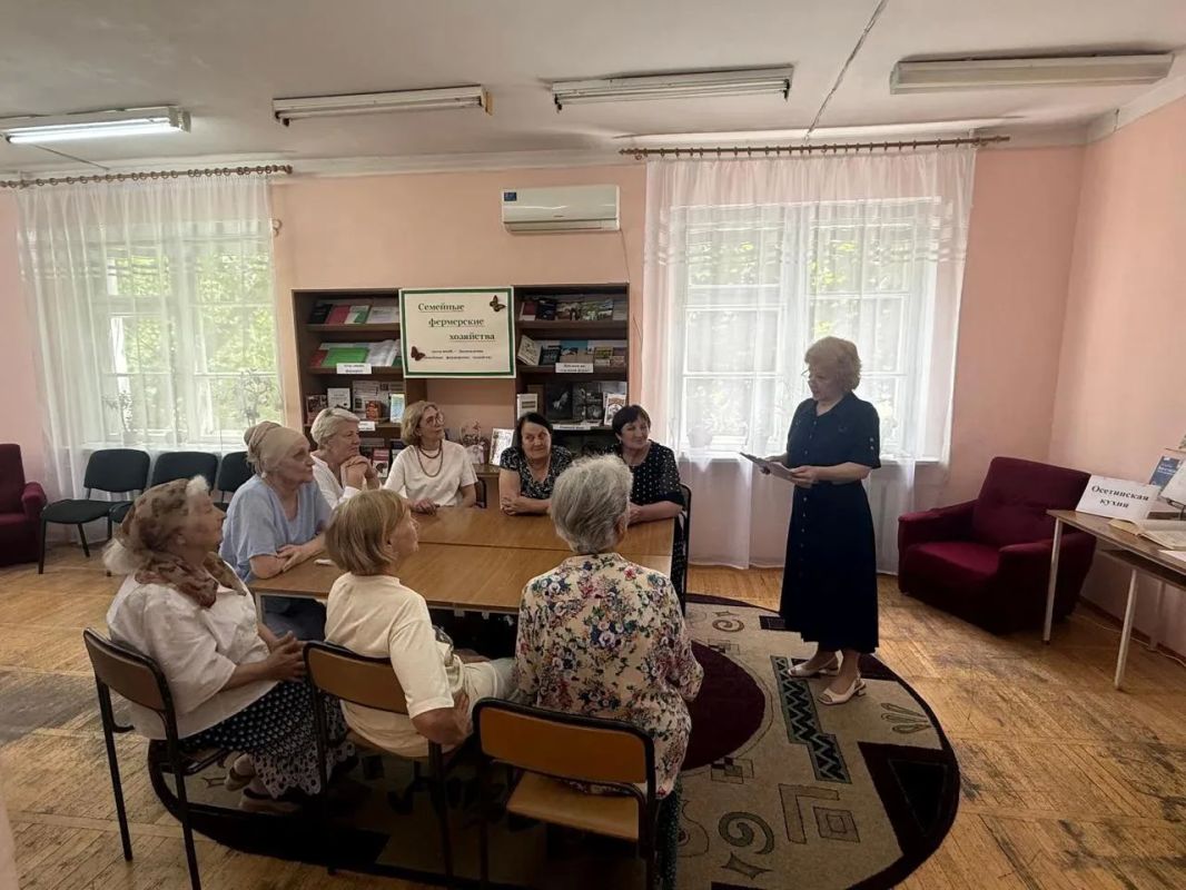 В рамках Года единства народов России, в ГНБ КБР им. Т.К. Мальбахова прошло комплексное мероприятие «Символ гостеприимства осетинского народа» с мастерклассом «Кулинарная мудрость» из цикла «Кулинарная мудрость народов КБР» В рамках Года единства народов России, в ГНБ КБР им. Т.К. Мальбахова прошло комплексное мероприятие «Символ гостеприимства осетинского народа» с мастерклассом «Кулинарная мудрость» из цикла «Кулинарная мудрость народов КБР»