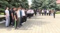 Всегда на страже.. Они стоят на страже независимости и целостности нашей Родины, защищают рубежи России и выполняют дело государственной важности. А называются эти люди-пограничниками