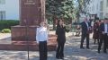 В эти минуты у памятника Народного поэта Кабардино-Балкарии Алима Пшемаховича Кешокова в г. Нальчике проходит церемония возложения цветов в честь 112-й годовщины со дня его рождения