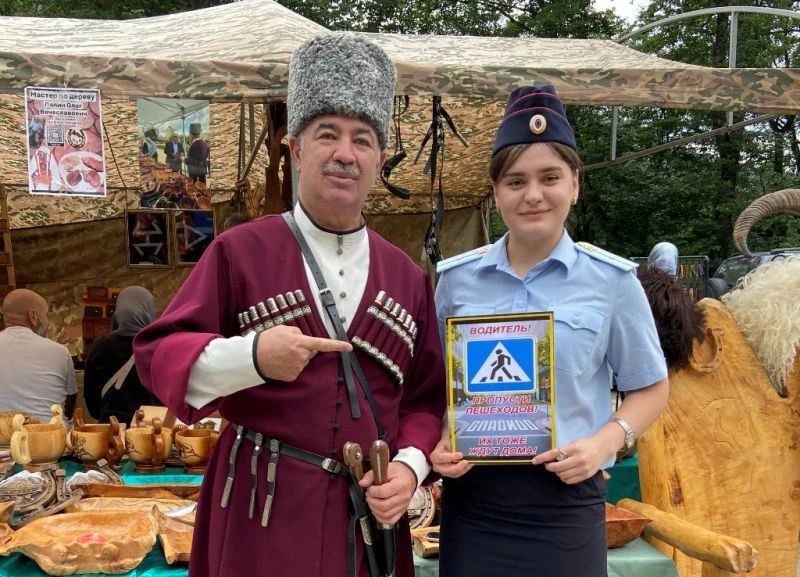 УЧАСТНИКИ МЕЖДУНАРОДНОГО ФЕСТИВАЛЯ «АЛТЫН КЪОЛ» В КАБАРДИНО-БАЛКАРИИ ВЫСТУПИЛИ В ПОДДЕРЖКУ ИДЕЙ БЕЗОПАСНОСТИ ДОРОЖНОГО ДВИЖЕНИЯ УЧАСТНИКИ МЕЖДУНАРОДНОГО ФЕСТИВАЛЯ «АЛТЫН КЪОЛ» В КАБАРДИНО-БАЛКАРИИ ВЫСТУПИЛИ В ПОДДЕРЖКУ ИДЕЙ БЕЗОПАСНОСТИ ДОРОЖНОГО ДВИЖЕНИЯ
