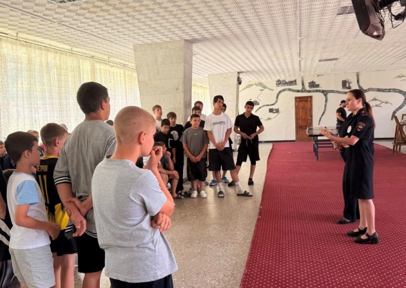 Юные спортсмены, отдыхающие в летних оздоровительных лагерях Кабардино-Балкарии, стали участниками экспресс тренингов по ПДД Юные спортсмены, отдыхающие в летних оздоровительных лагерях Кабардино-Балкарии, стали участниками экспресс тренингов по ПДД