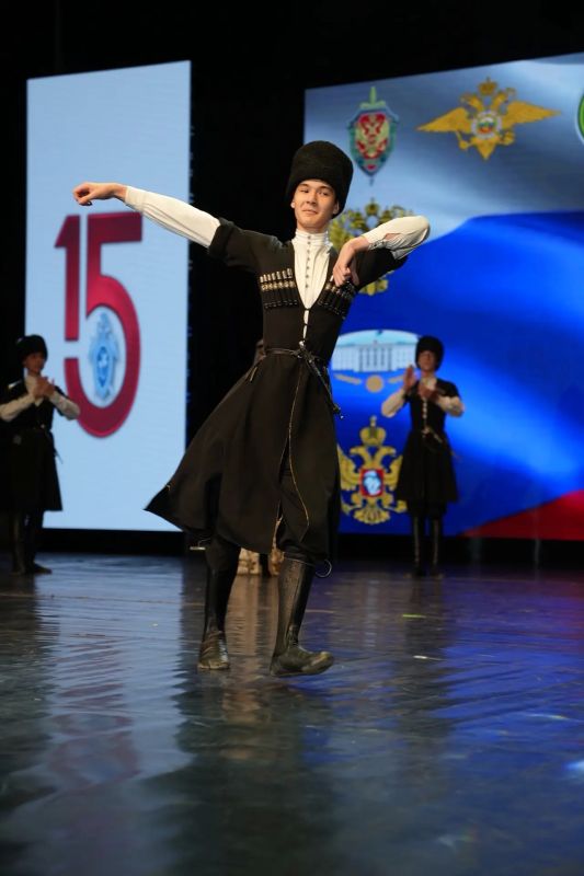 В Нальчике прошло торжественное мероприятие, посвященное Дню сотрудника органов следствия и 15-летию Следственного комитета России В Нальчике прошло торжественное мероприятие, посвященное Дню сотрудника органов следствия и 15-летию Следственного комитета России