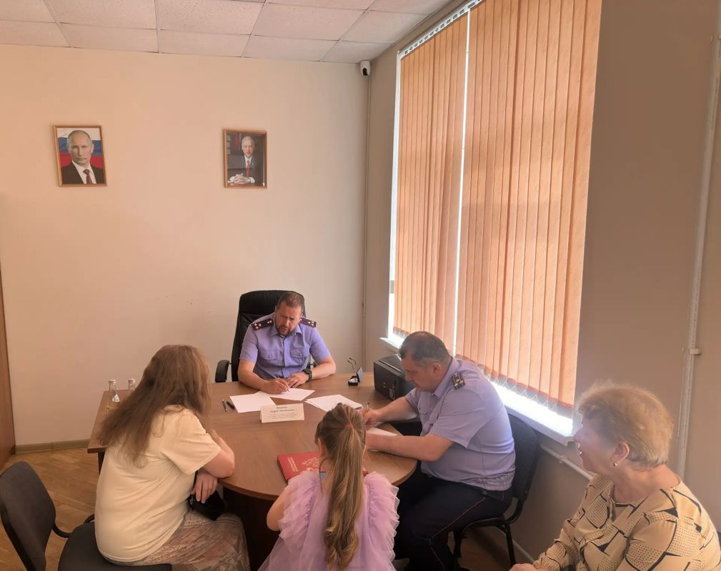 Руководитель следственного управления провел прием граждан Руководитель следственного управления провел прием граждан