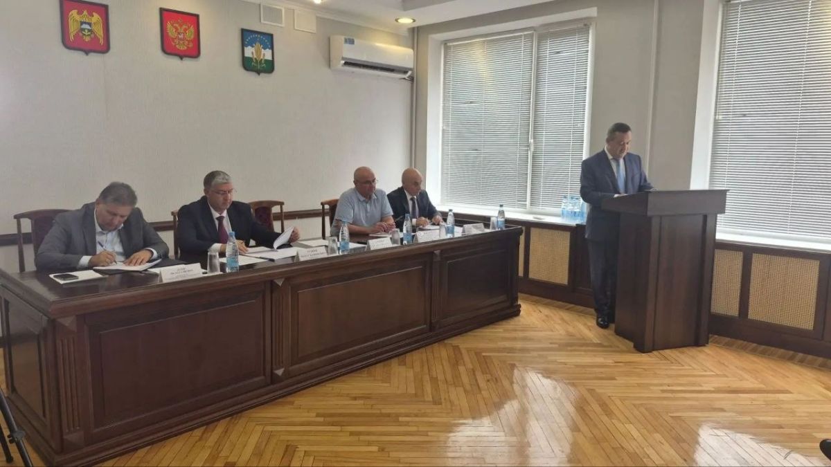 В Нарткале проходит выездное заседание Комиссии при главе КБР по координации оказания социальной поддержки и помощи участникам СВО и членам их семей В Нарткале проходит выездное заседание Комиссии при главе КБР по координации оказания социальной поддержки и помощи участникам СВО и членам их семей