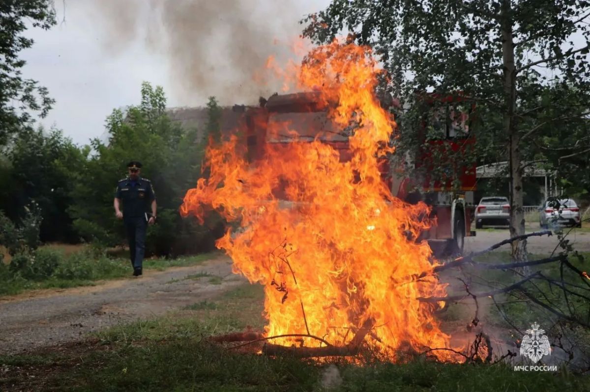 В Прохладном прошли масштабные учения по гражданской обороне В Прохладном прошли масштабные учения по гражданской обороне