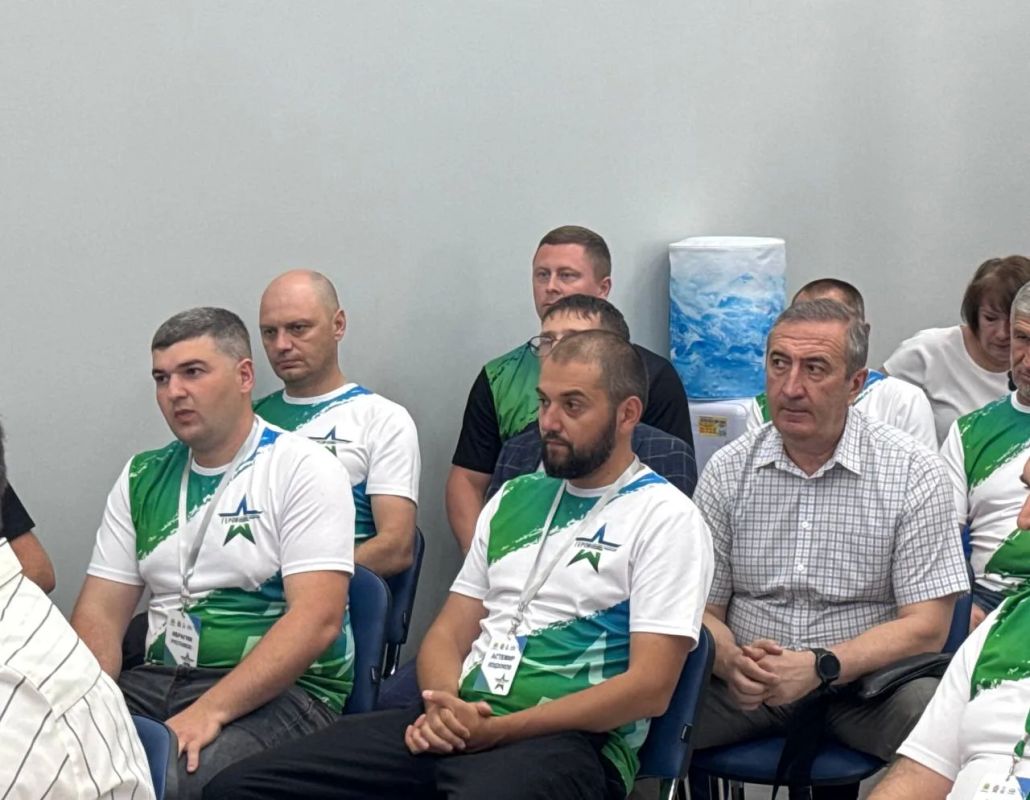 В Кабардино-Балкарии завершилась республиканская образовательная программа «Герои КБР» для участников и ветеранов СВО В Кабардино-Балкарии завершилась республиканская образовательная программа «Герои КБР» для участников и ветеранов СВО
