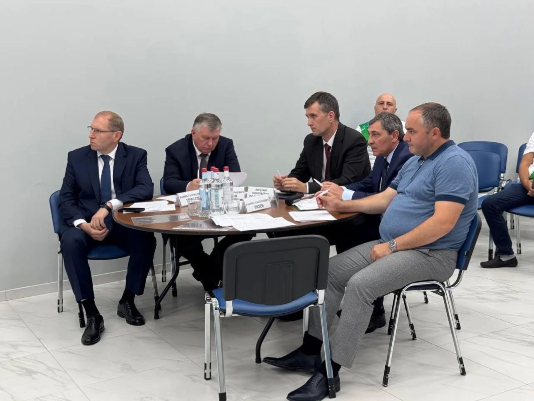 В Кабардино-Балкарии завершилась республиканская образовательная программа «Герои КБР» для участников и ветеранов СВО В Кабардино-Балкарии завершилась республиканская образовательная программа «Герои КБР» для участников и ветеранов СВО