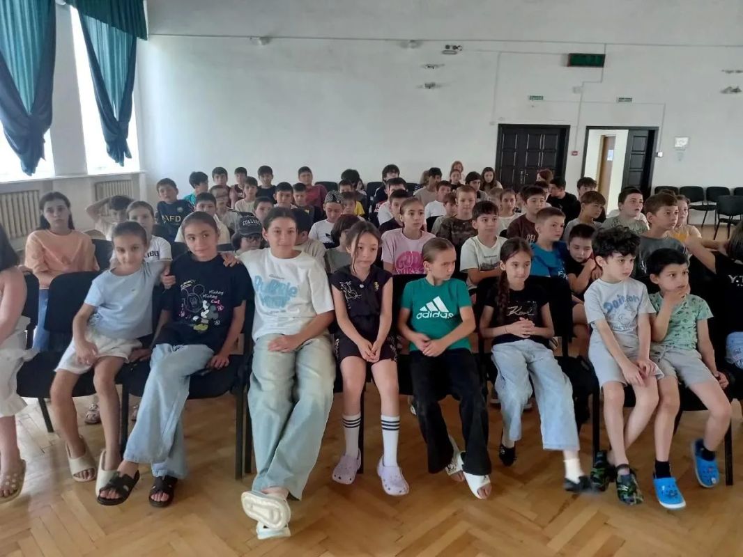 Путешествие по природным достопримечательностям КБР Путешествие по природным достопримечательностям КБР