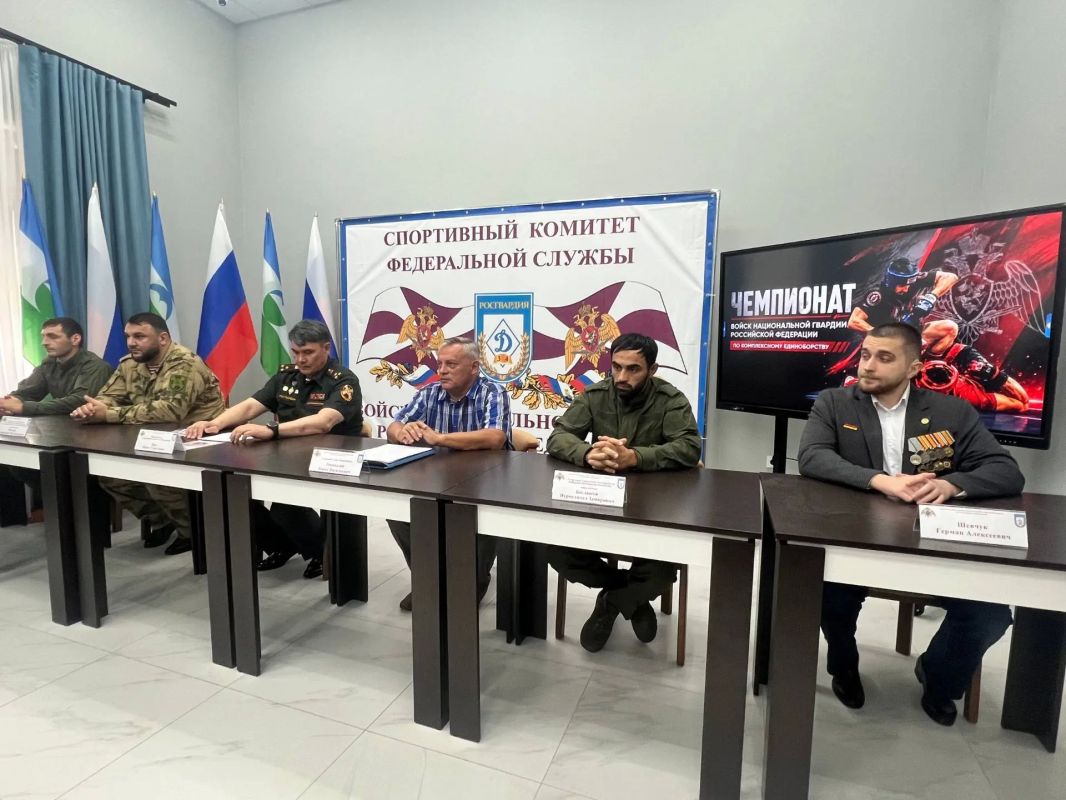 В спортивном комплексе «Пять колец» проходит пресс-конференция организаторов и судей чемпионата войск Национальной гвардии Российской Федерации по комплексному единоборству В спортивном комплексе «Пять колец» проходит пресс-конференция организаторов и судей чемпионата войск Национальной гвардии Российской Федерации по комплексному единоборству
